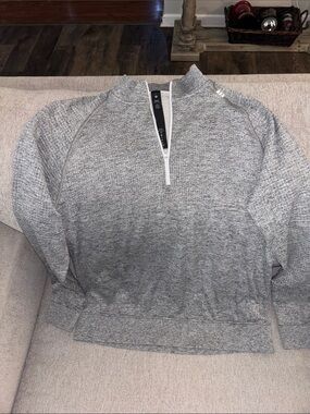 lululemon athletica Men's Heather Gray Half-Zip Pullover